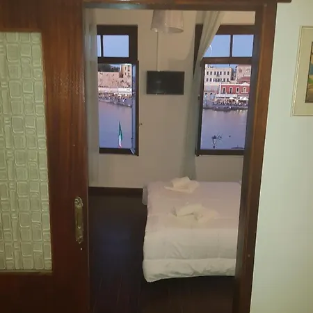 Apartment So Far So Good Gallini